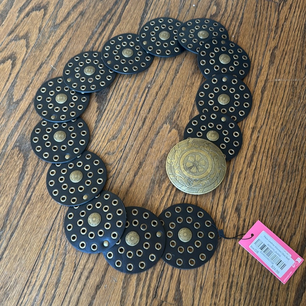 Faux leather western disc belt- new